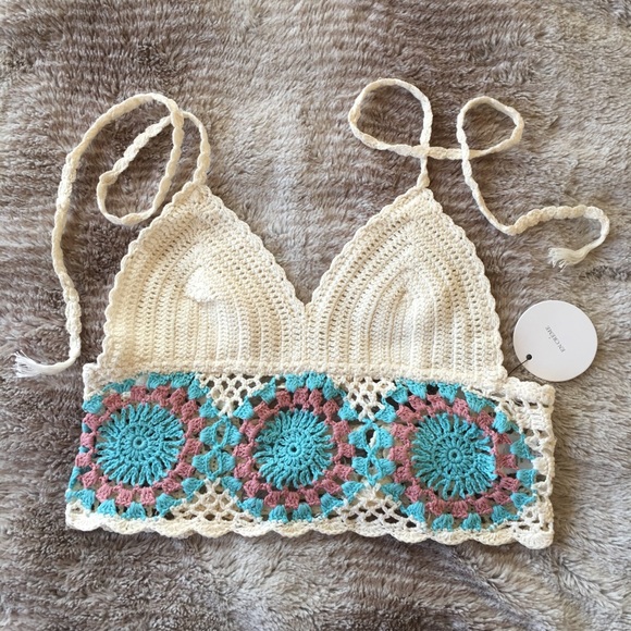 BOHO FESTIVAL Crochet Crop Halter Top SMALL S NEW - Picture 2 of 8